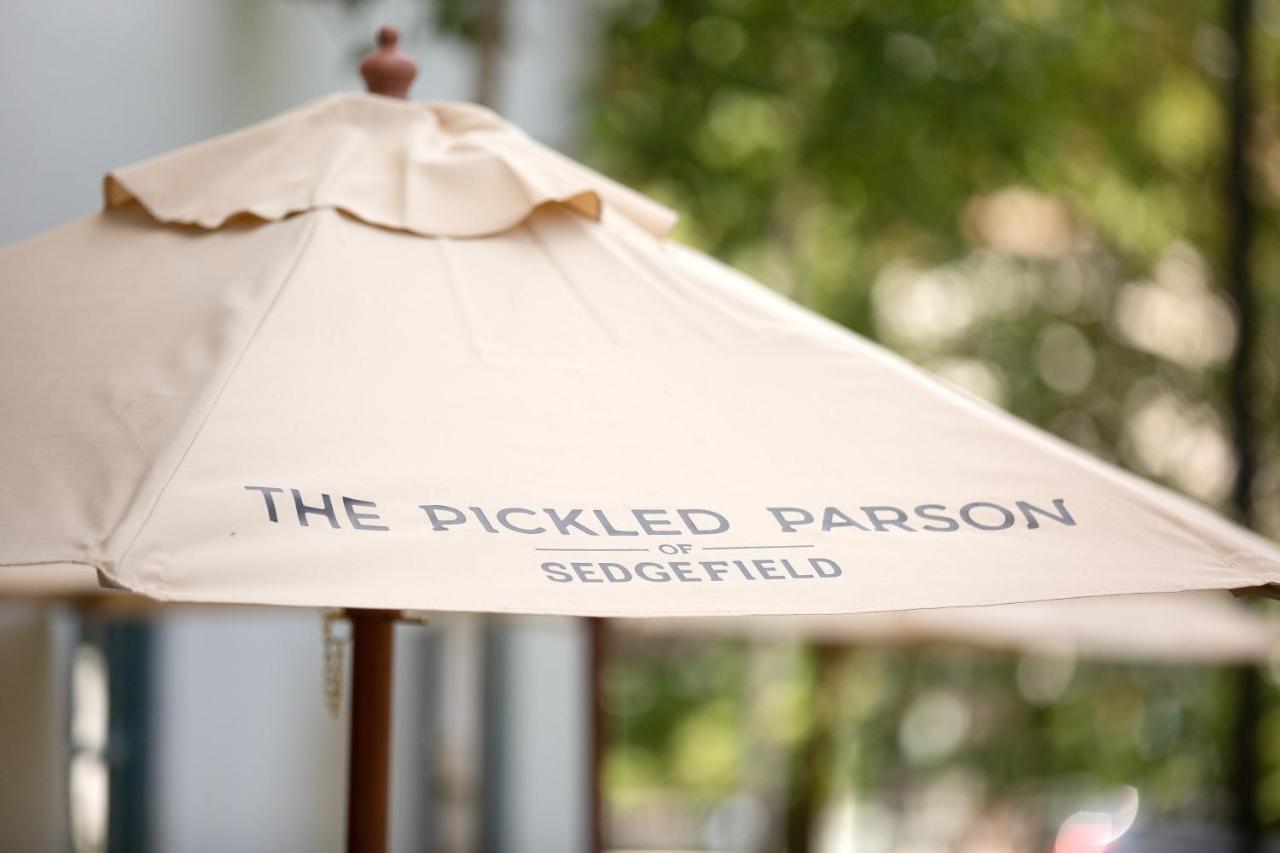 The Pickled Parson Of Sedgefield Hotel Екстериор снимка